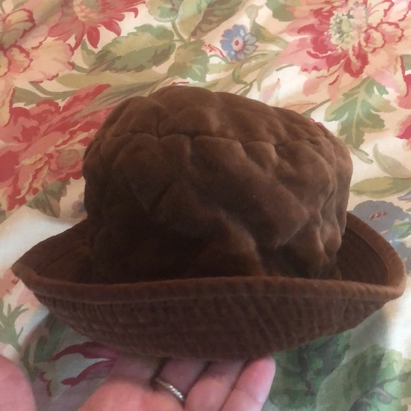 Vtg 60s Velvet Bucket Hat Size M/L Quilted Brown Velvet Fully Lined HONG KONG - Picture 14 of 14